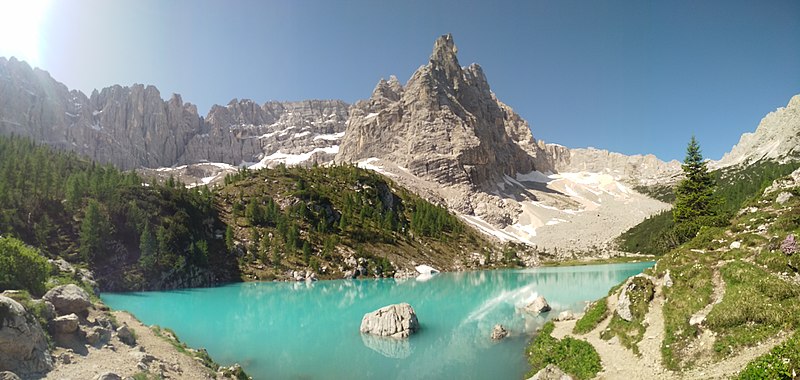 Lago del Sorapiss